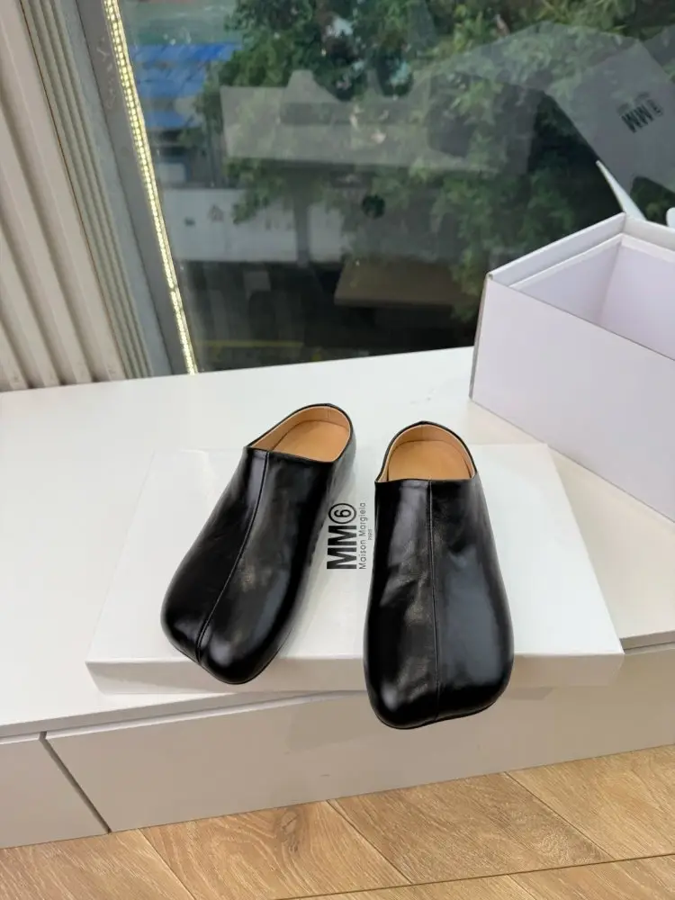 Maison Margiela MM6 — Лоферы женские