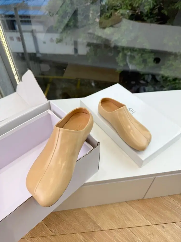Maison Margiela MM6 Лоферы женские — Фото 3