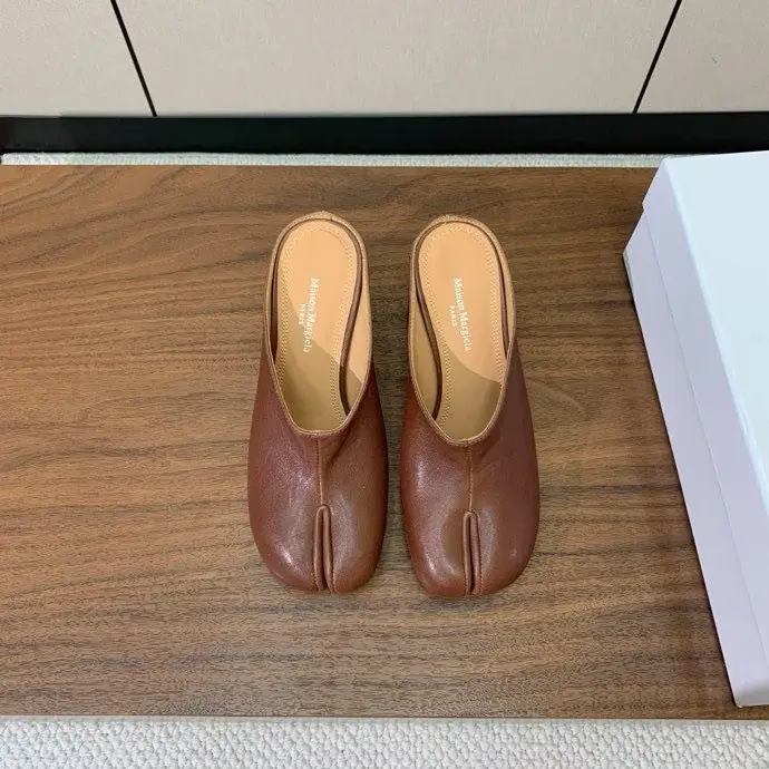 Maison Margiela MM6 Мюли Tabi з роздвоєним носком — Фото 2