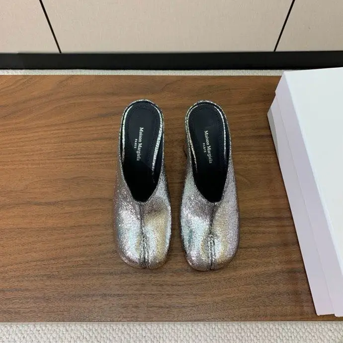 Maison Margiela MM6 Мюли Tabi з роздвоєним носком — Фото 3