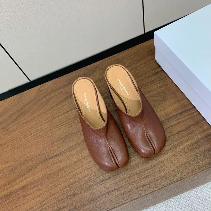 Maison Margiela MM6 Мюли Tabi з роздвоєним носком — Фото 3