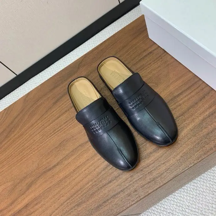 Maison Margiela MM6 Мюли женские — Фото 3