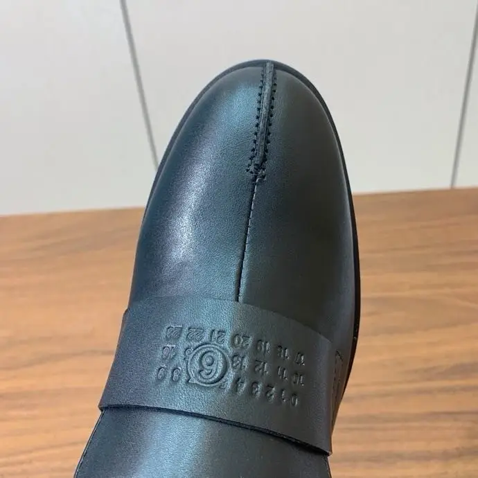 Maison Margiela MM6 Мюли женские — Фото 5