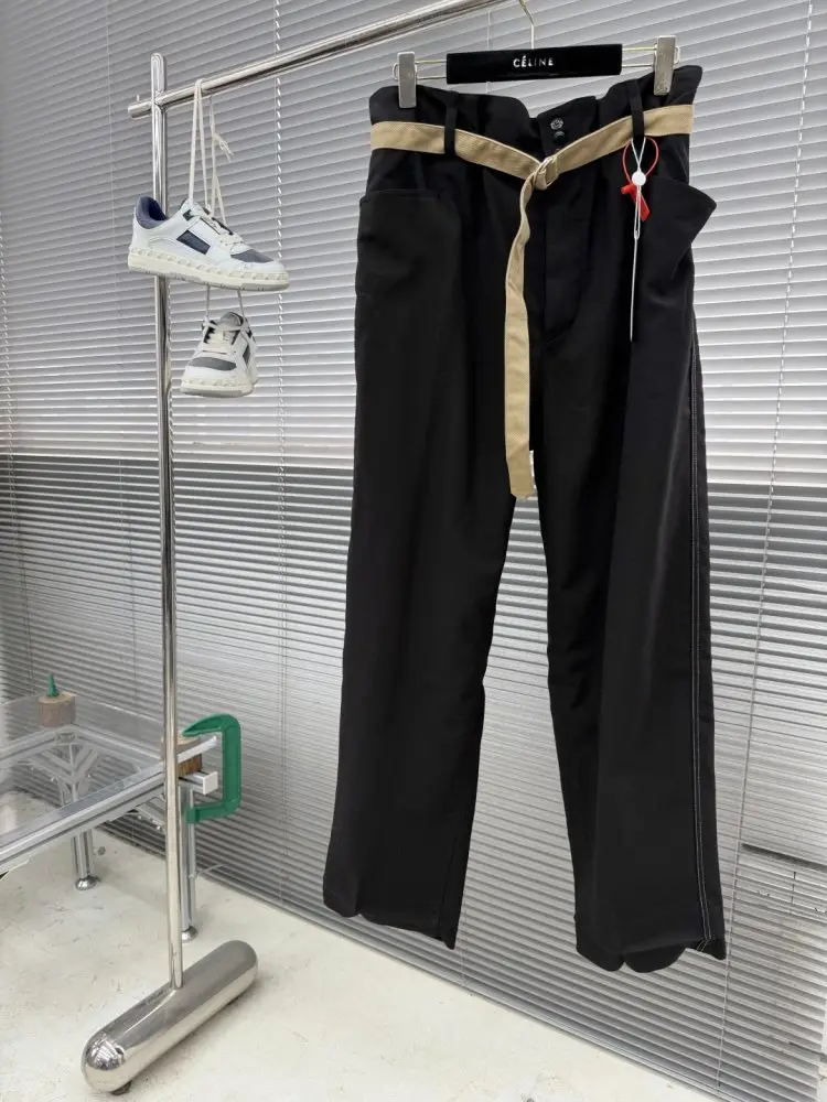 Maison Margiela MM6 — Pants sport men's