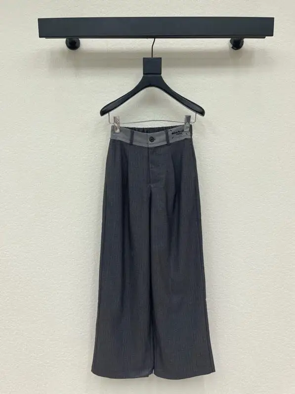Maison Margiela MM6 — Pants women's