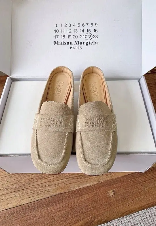 Maison Margiela MM6 Туфли лоферы на каблуке — Фото 2