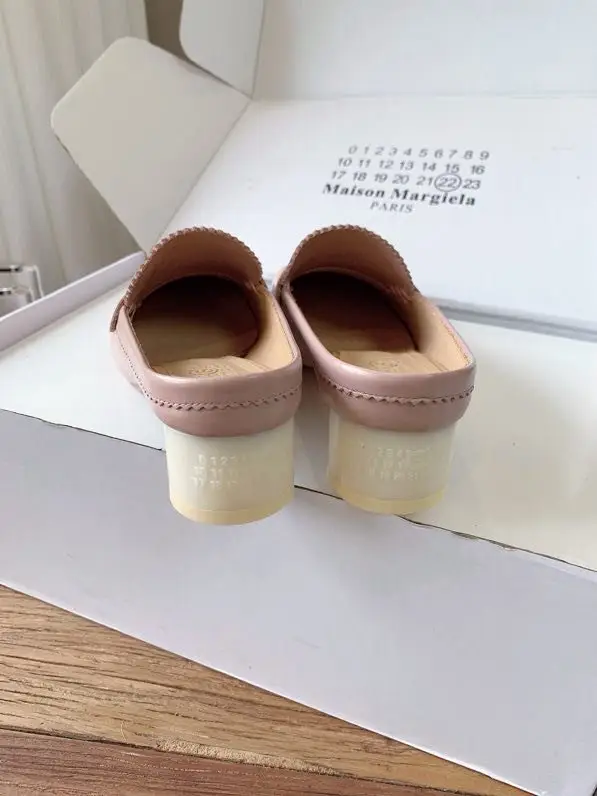 Maison Margiela MM6 Shoes лоферы on heel — Photo 4