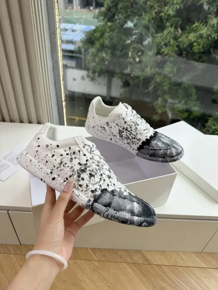 Maison Margiela MM6 Shoes MM6 — Photo 5