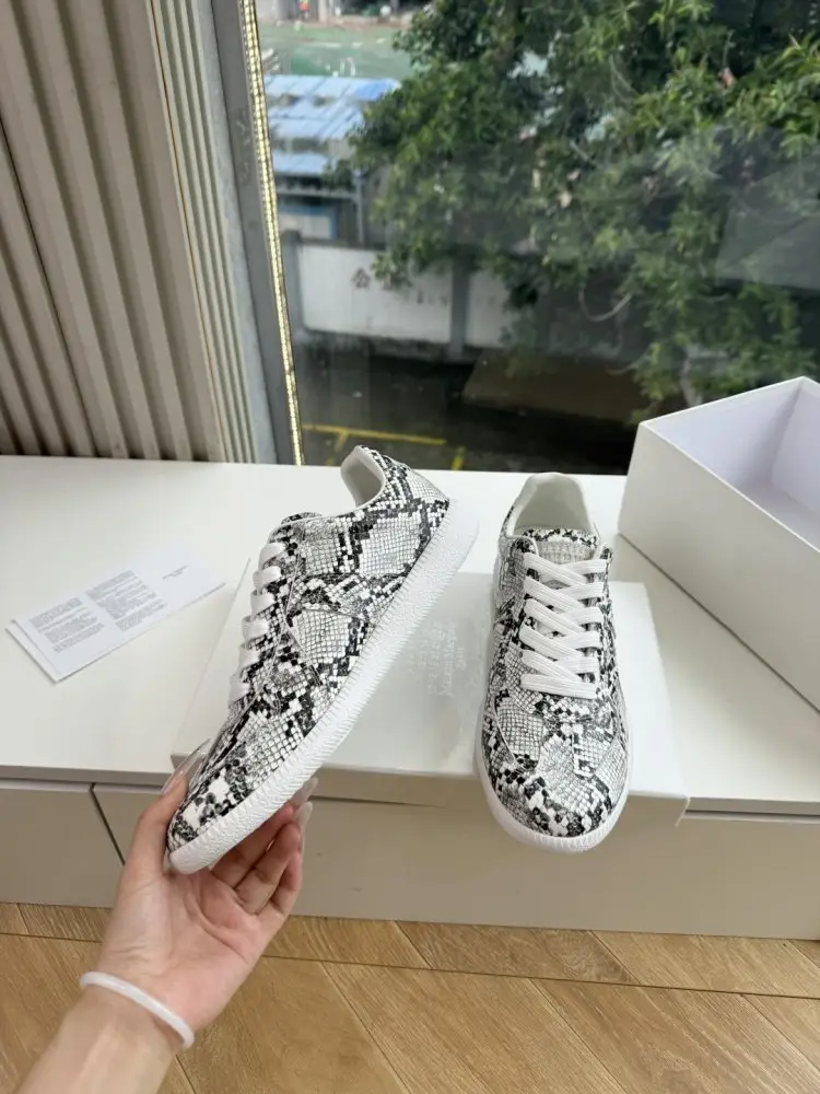 Maison Margiela MM6 Shoes MM6 — Photo 5