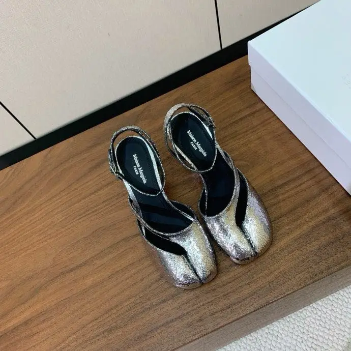 Maison Margiela MM6 Туфлі Tabi з роздвоєним носком — Фото 2