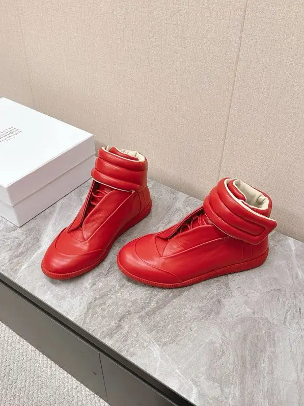 Maison Margiela MM6 Кроссовки женские — Фото 2
