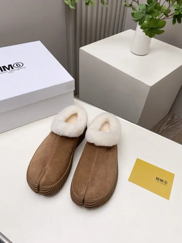 Maison Margiela MM6 — Уггі