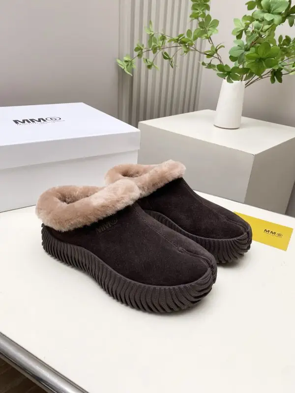 Maison Margiela MM6 Ugg boots — Photo 5