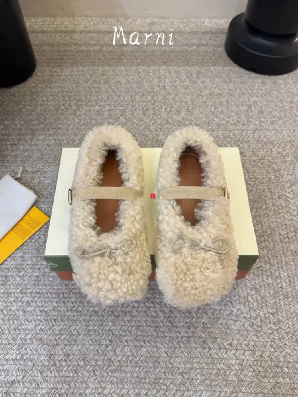 Marni — Ballet shoes fur