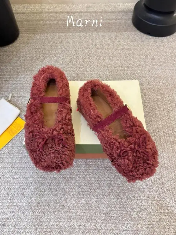 Marni Ballet shoes fur — Photo 2