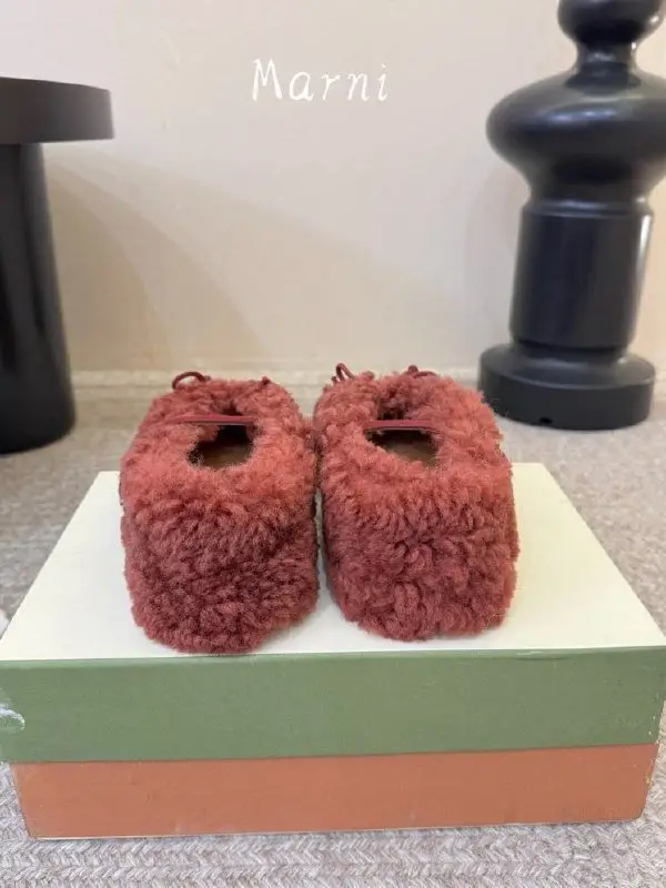 Marni Ballet shoes fur — Photo 5