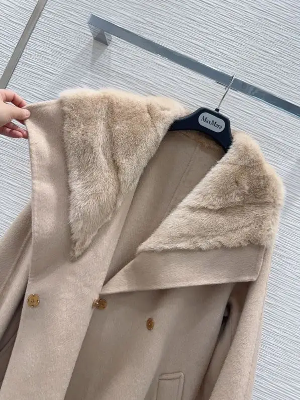 Max Mara Двостороннє кашемірове пальто і коміром з хутра норки — Фото 3