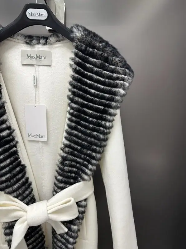 Max Mara Двостороннє кашемірове пальто з коміром з кролячого хутра — Фото 2