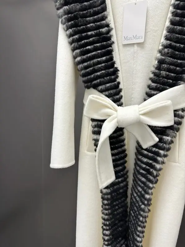 Max Mara Двостороннє кашемірове пальто з коміром з кролячого хутра — Фото 5