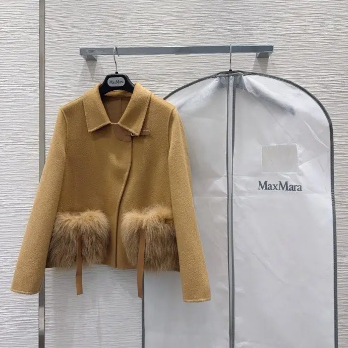 Max Mara Двостороннє кашемірове пальто з хутром лисиці — Фото 1
