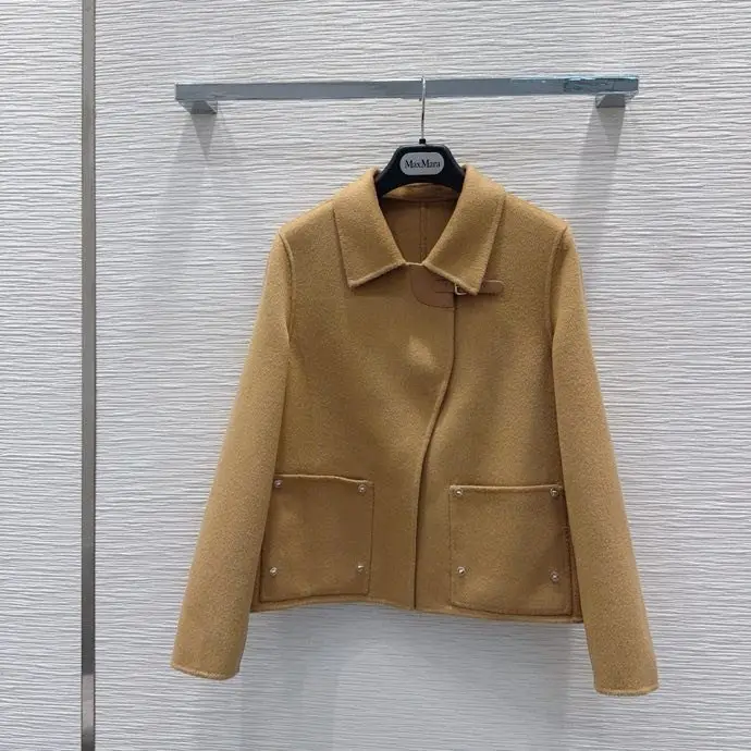 Max Mara Двостороннє кашемірове пальто з хутром лисиці — Фото 4