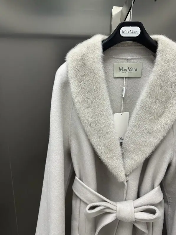 Max Mara Двостороннє кашемірове пальто з норковым хутром — Фото 4