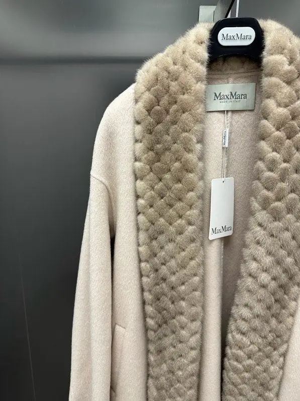 Max Mara Двустороннее кашемировое пальто с норковым мехом — Фото 4