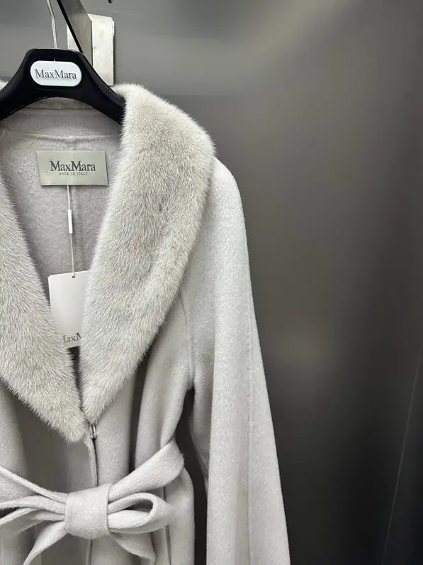 Max Mara Двостороннє кашемірове пальто з норковым хутром — Фото 5