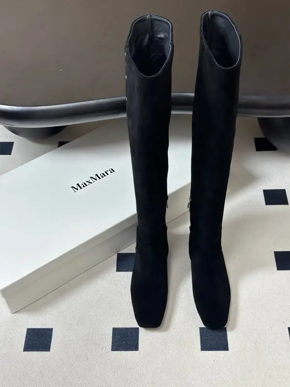 Max Mara Boots suede women's high — Photo 5