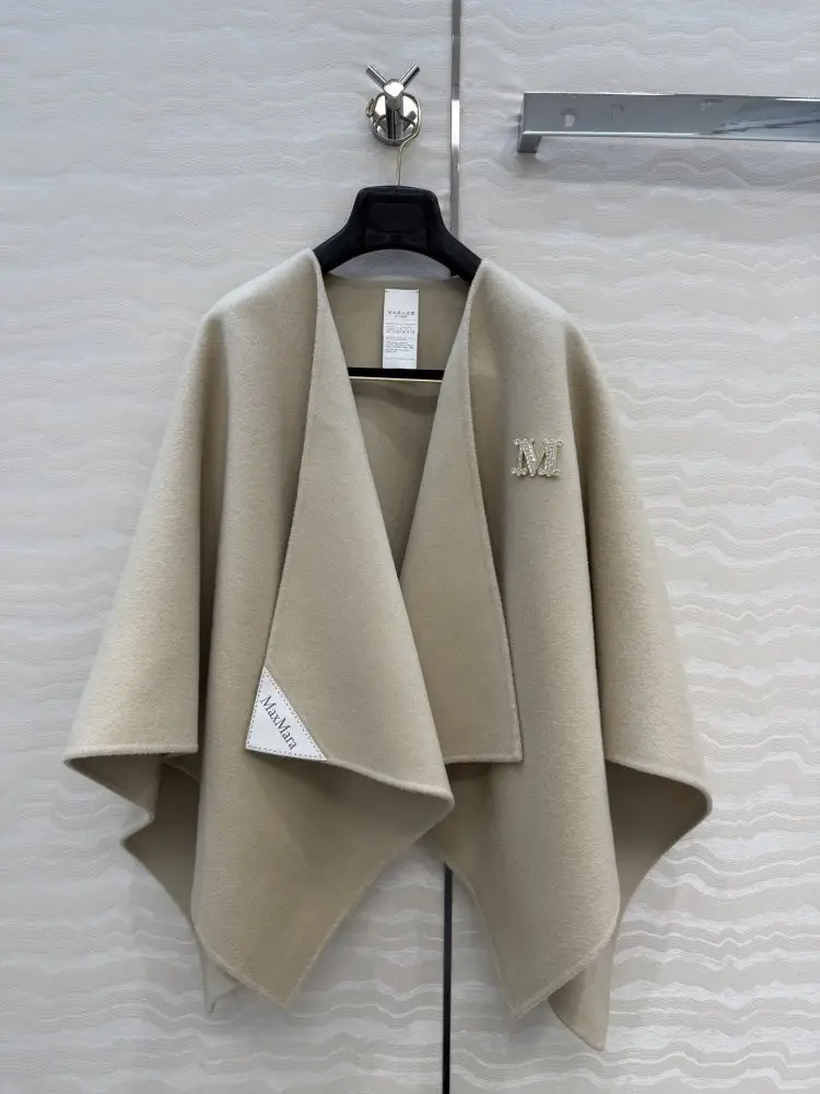 Max Mara — Cape cashmere women's