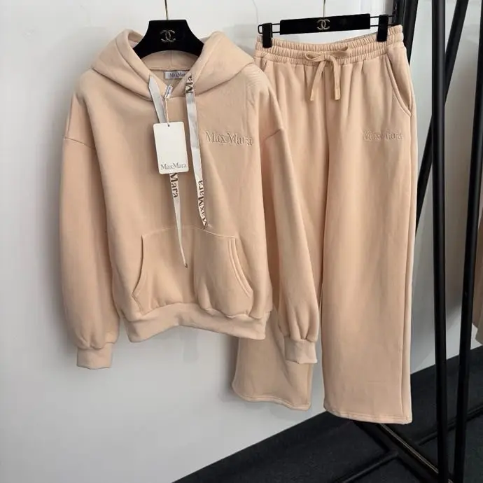 Max Mara — Костюм жіночий