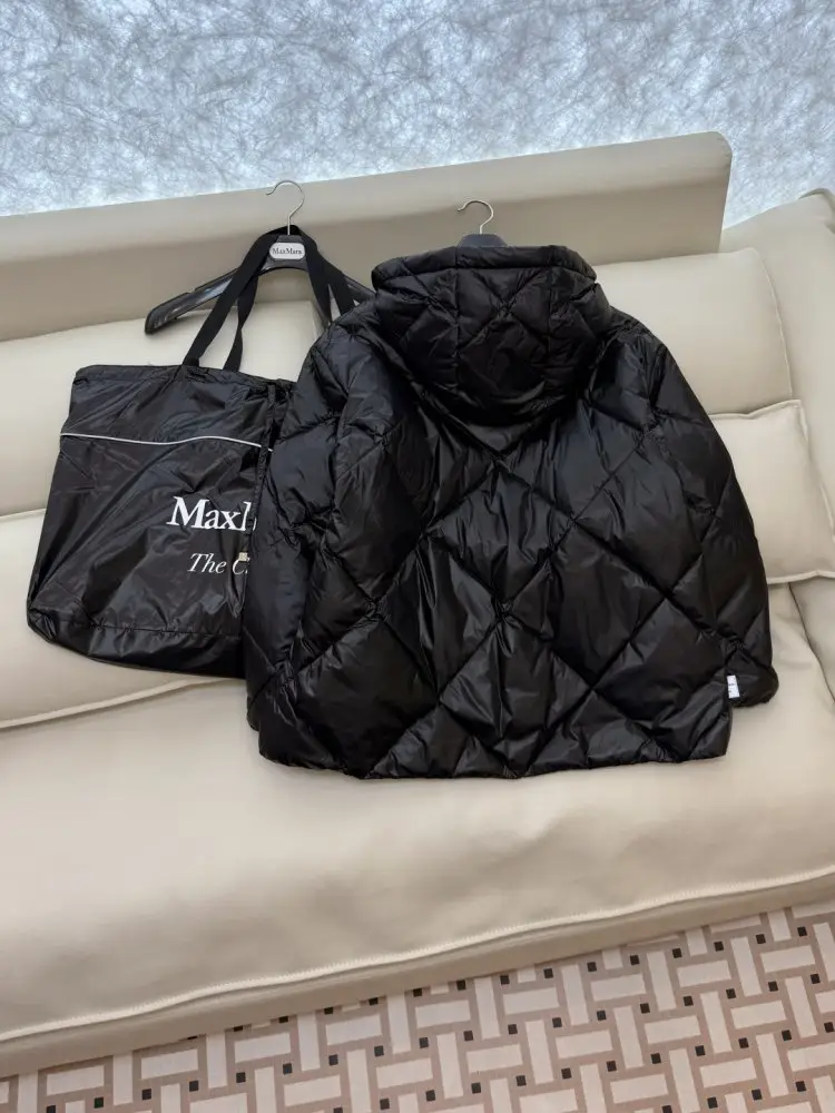 Max Mara Пухова куртка Max Diamond Pattern — Фото 4