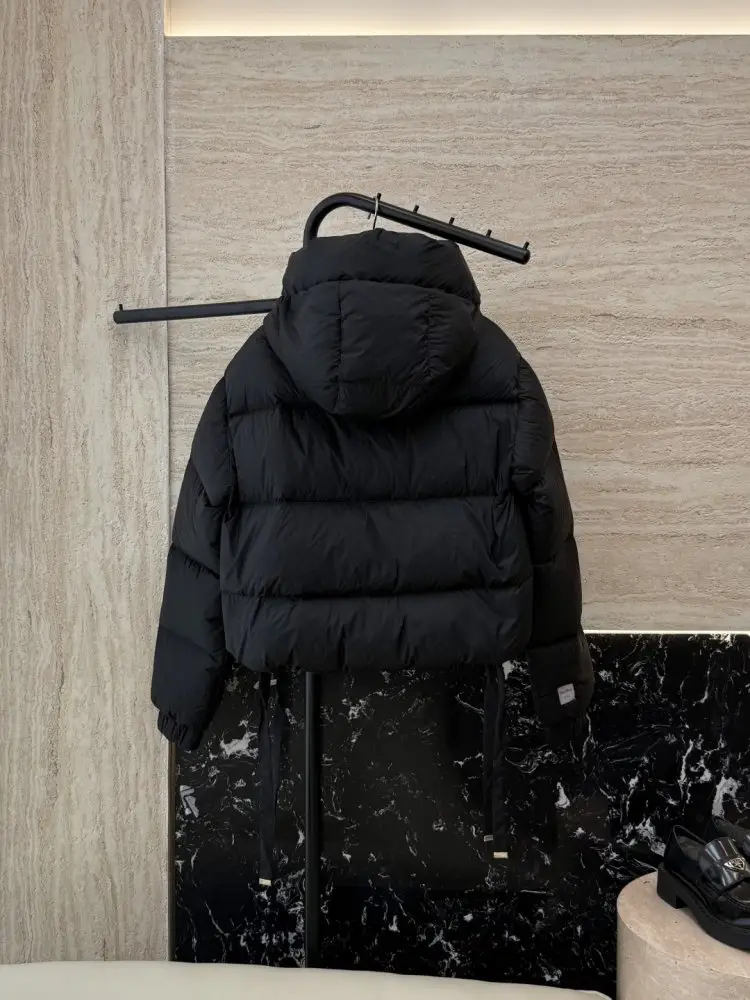 Max Mara Feather jacket Max Short Hooded Down Jacket — Photo 2