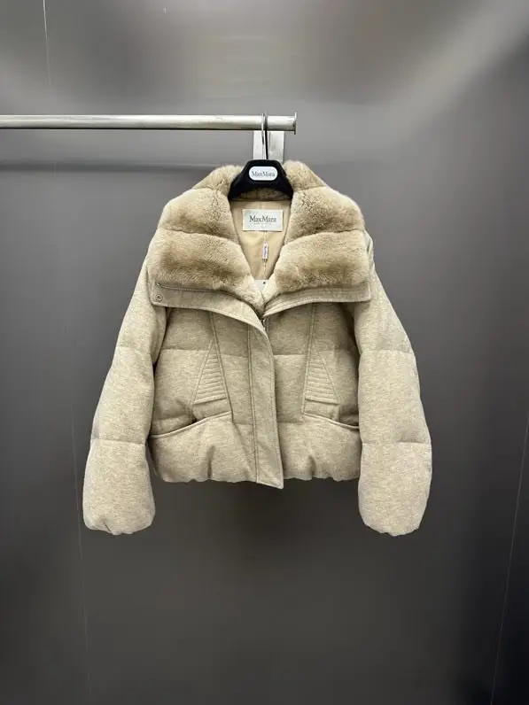 Max Mara — Куртка кашемировая на пуху с кроличьем мехом