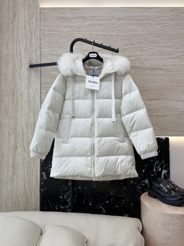 Max Mara — Куртка пуховик з коміром з лисячого хутра