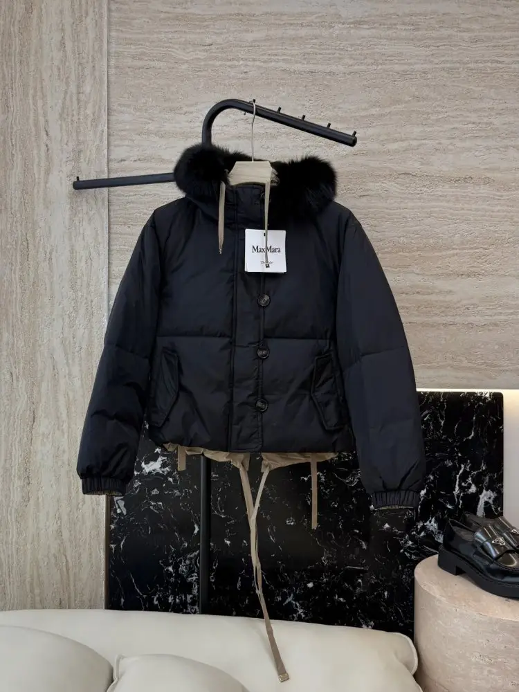 Max Mara Куртка пуховик с воротником из лисьего меха — Фото 1