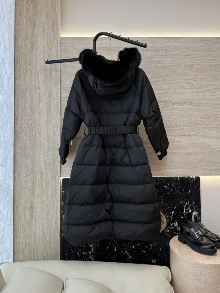 Max Mara Куртка пуховик з коміром з лисячого хутра — Фото 2