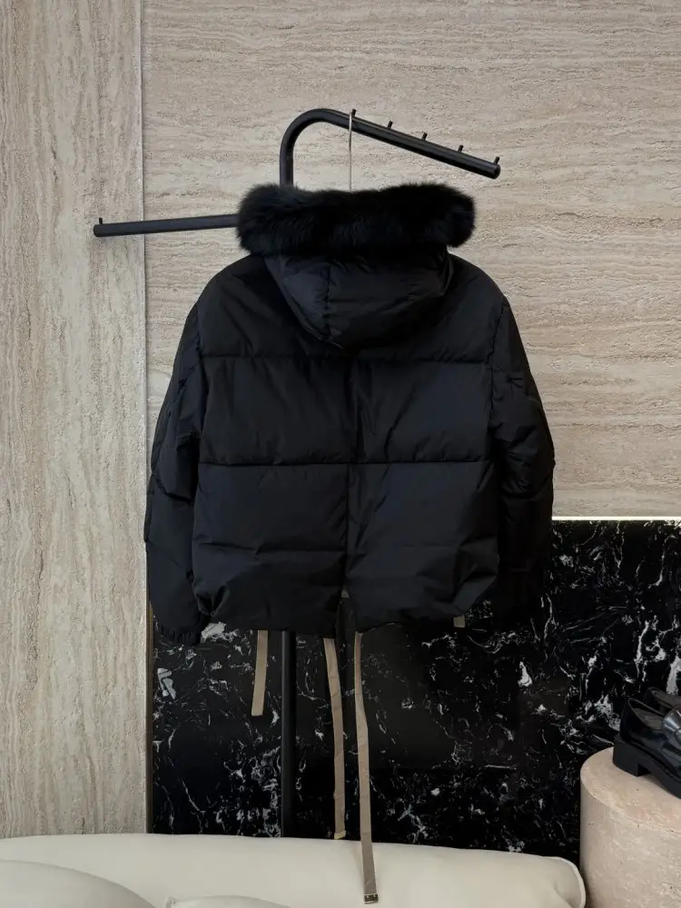 Max Mara Куртка пуховик с воротником из лисьего меха — Фото 2