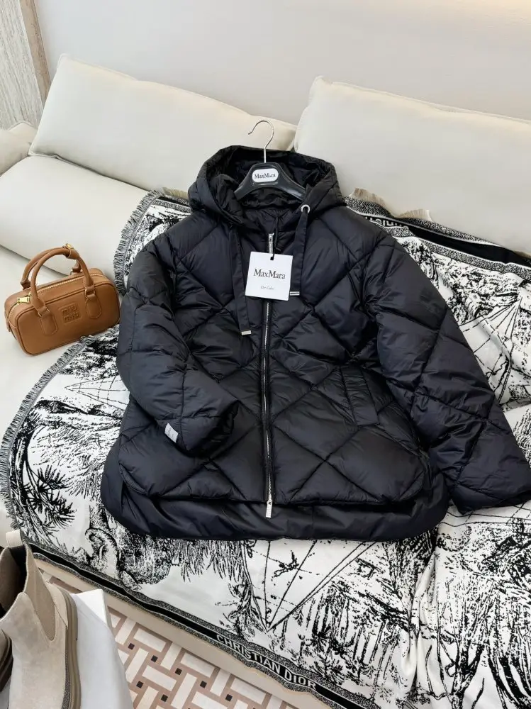 Max Mara Jacket Down jacket women's — Photo 1