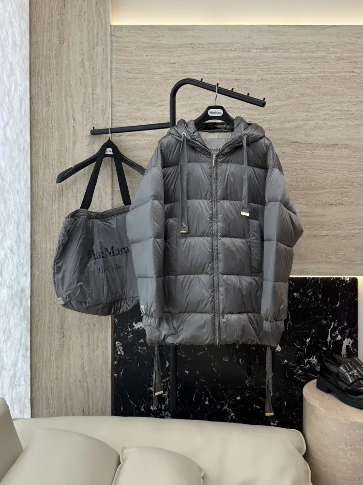 Max Mara — Куртка пуховик жіноча