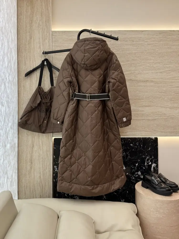 Max Mara Куртка пуховик женская — Фото 2