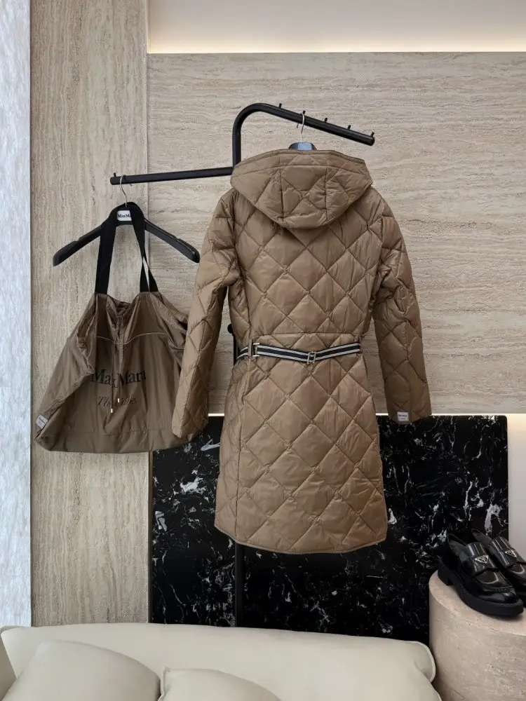 Max Mara Jacket Down jacket women's — Photo 2