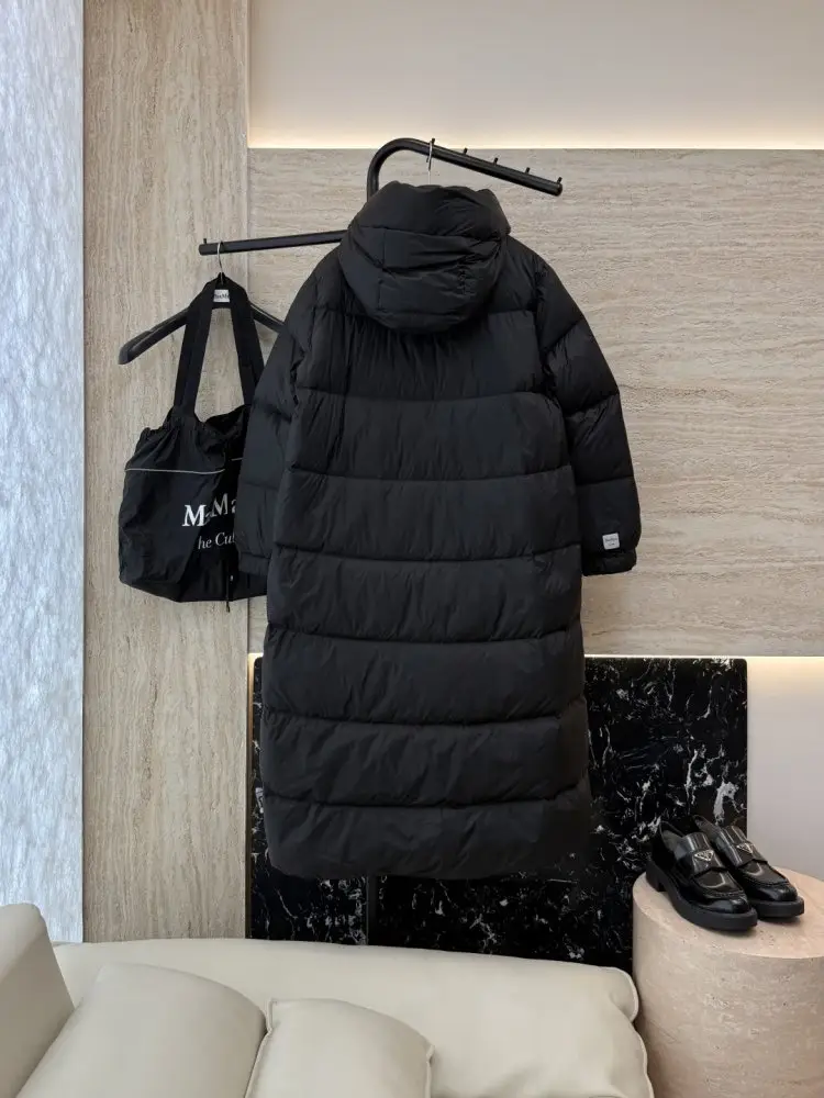 Max Mara Jacket Down jacket women's — Photo 2