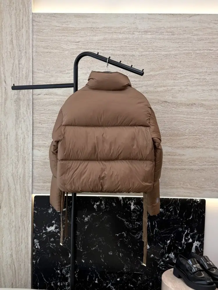 Max Mara Куртка пуховик жіноча — Фото 2