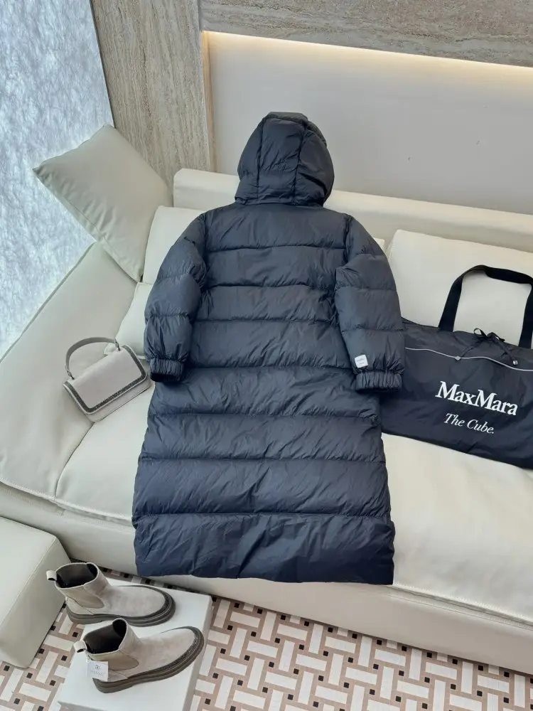 Max Mara Куртка пуховик жіноча — Фото 3