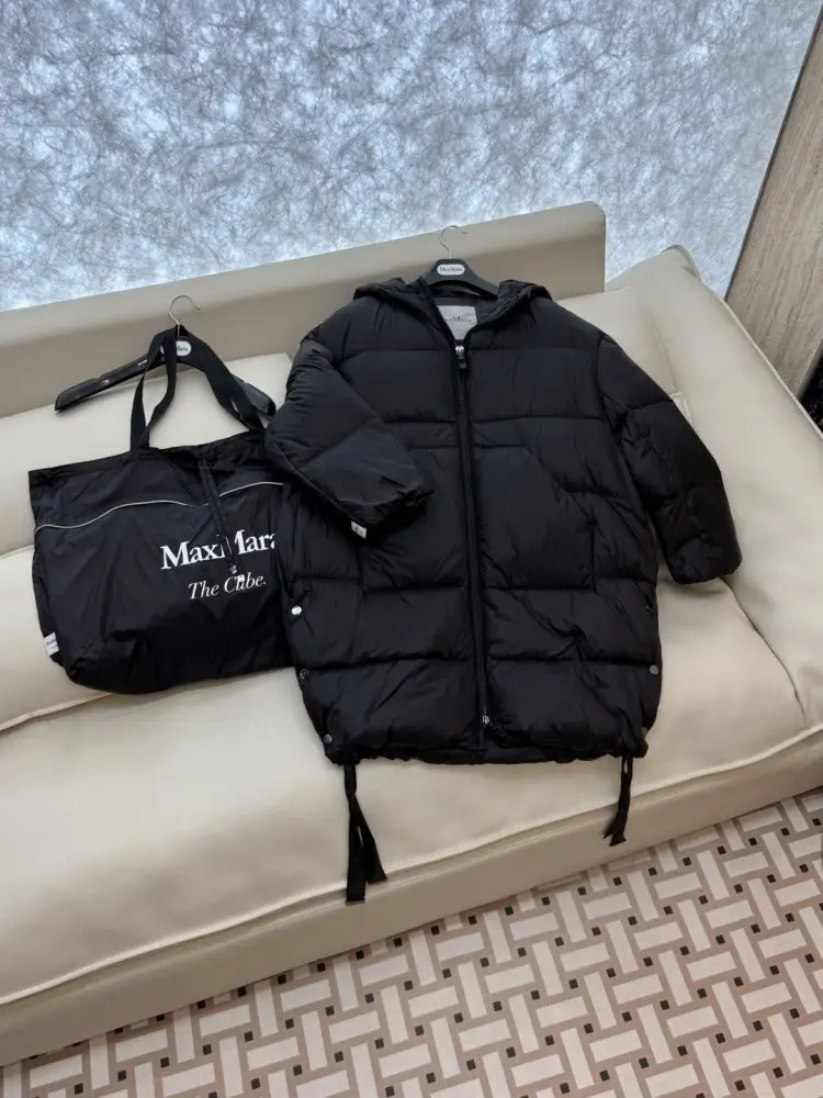 Max Mara Куртка пуховик женская — Фото 3