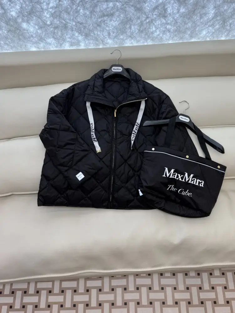 Max Mara Куртка пуховик жіноча — Фото 3