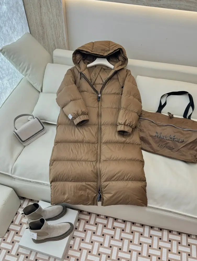 Max Mara Куртка пуховик женская — Фото 3