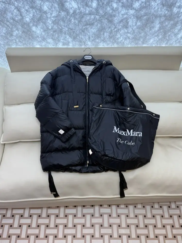 Max Mara Куртка пуховик жіноча — Фото 3