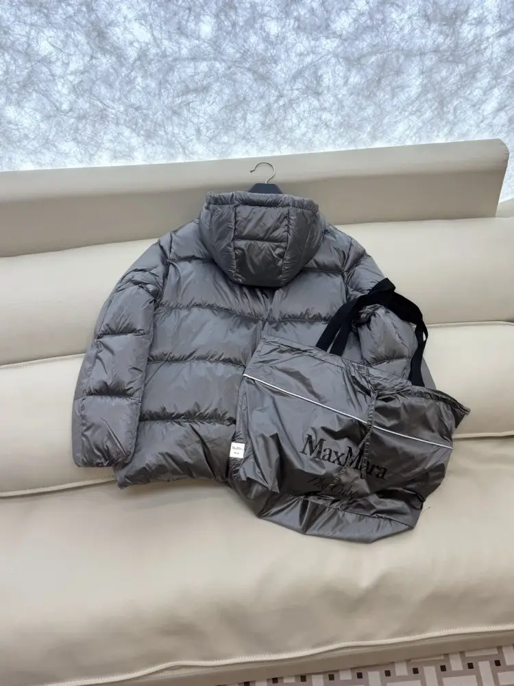 Max Mara Jacket Down jacket women's — Photo 4